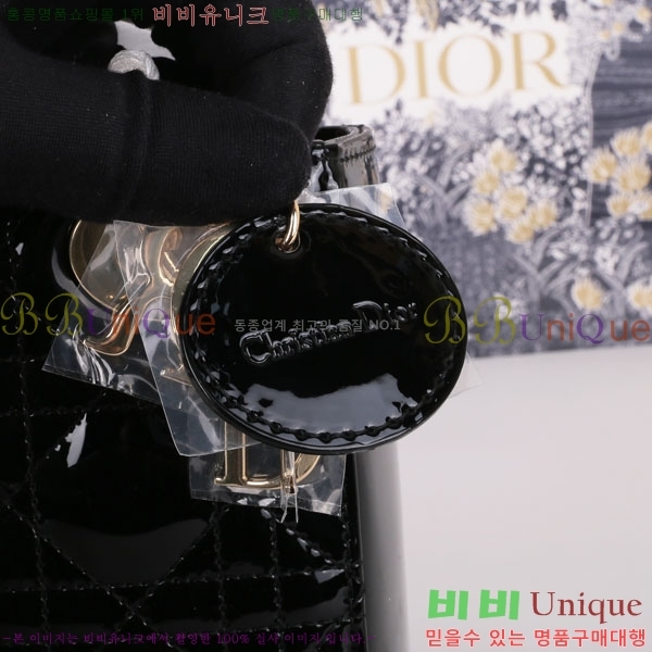 #��� ���̵�� �Ż� �̴� 1377#-6