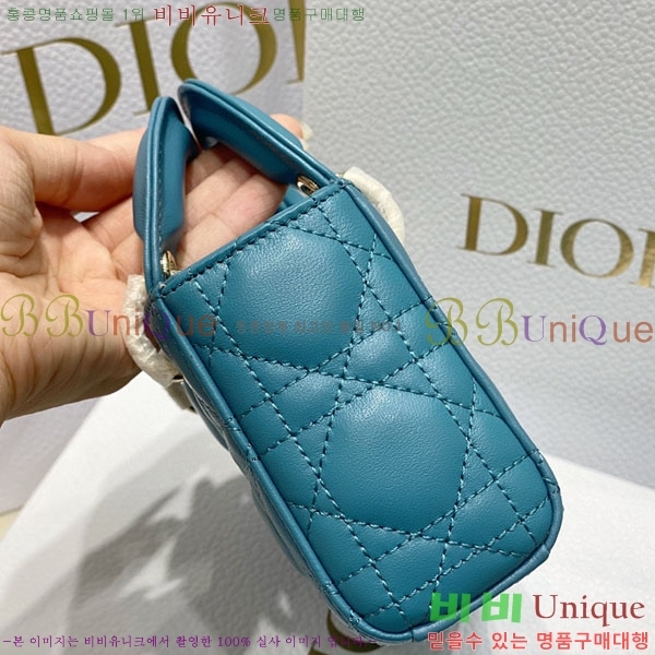 #��� ���̵� �� ���̹� �̴� M0541-103