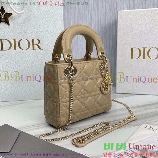 #��� ���̵�� �̴� ĳ��� 18800-1-44