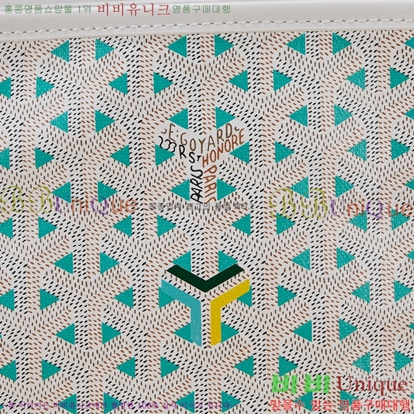 #���ߵ� ������ Ŭ�����ξ� GV52562-101