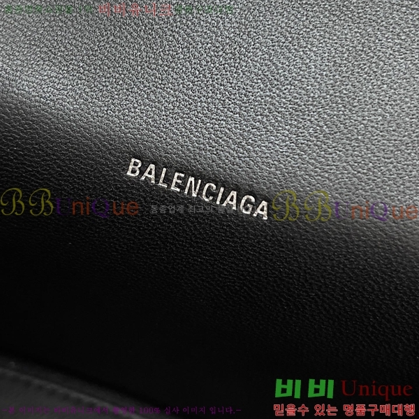 #�߷��þư� �ƿ��۷��� XS ž �ڵ� �� 5928331-401