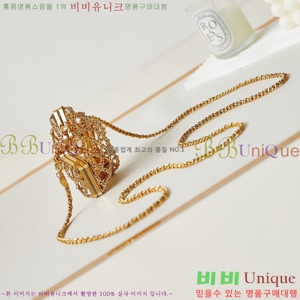 #���� ��Ÿ �̳�𿡸� ����� ��Ż ��Ż�� ����Ų ��� AS4028-100