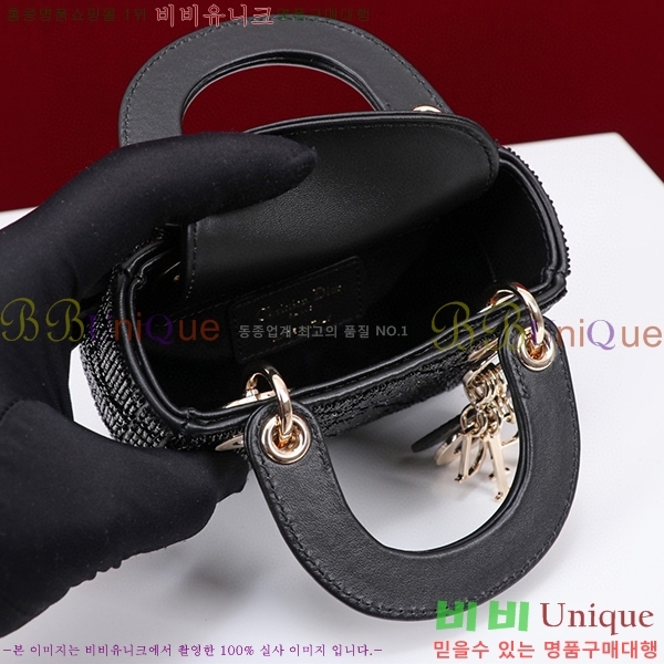 #��� ���̵�� ����ũ�� M085658-100