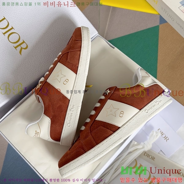 ��� ��Ÿ ����Ŀ�� 38D24311-10-3