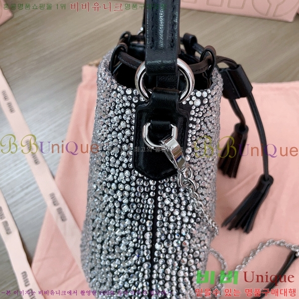 #�̿�̿� ũ����Ż ��Ŷ�� 5BE085-101