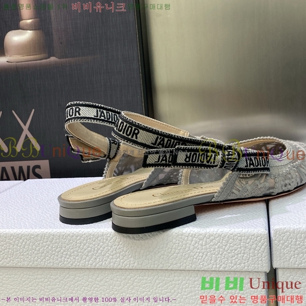 ��� �ڵ�� ������ �߷����� �÷� D150118-10