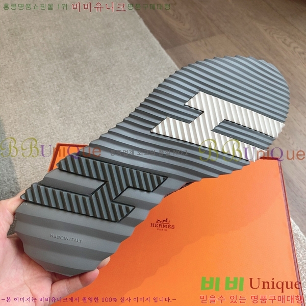 �����޽� �ٿ�� ����Ŀ�� 36H245379-5