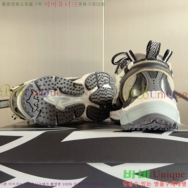 ����ȭ��Ʈ ����Ŀ�� �������� 42HW247252-6