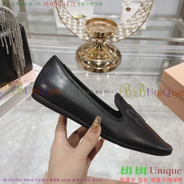 ���� �̿�̿� �÷����� 28M24713-3