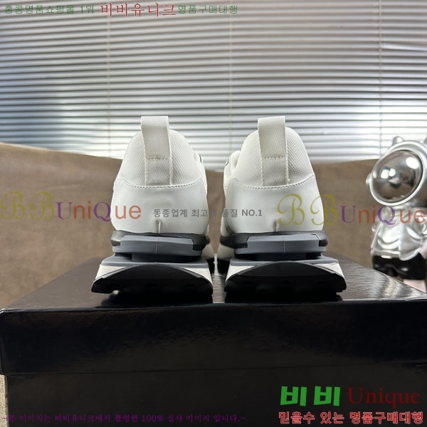 ���� �˸��� ����Ŀ�� EM75820-9