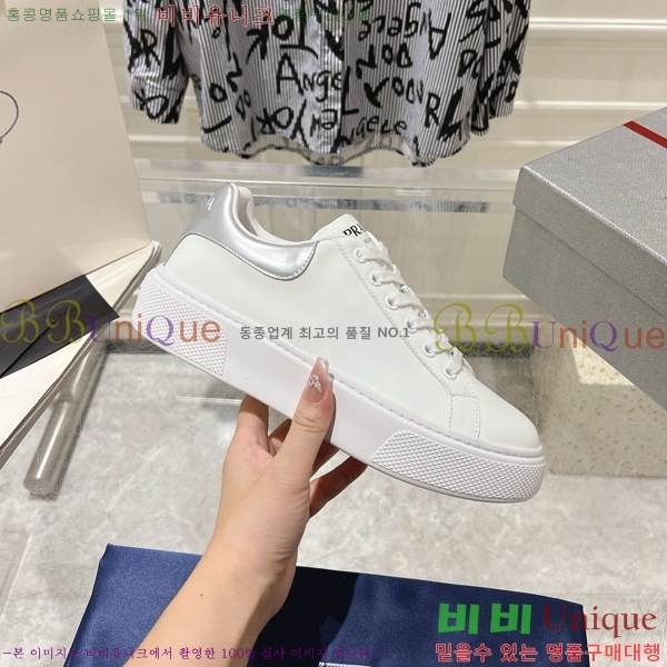 ����� ����Ŀ�� �������� 32PA581143-1