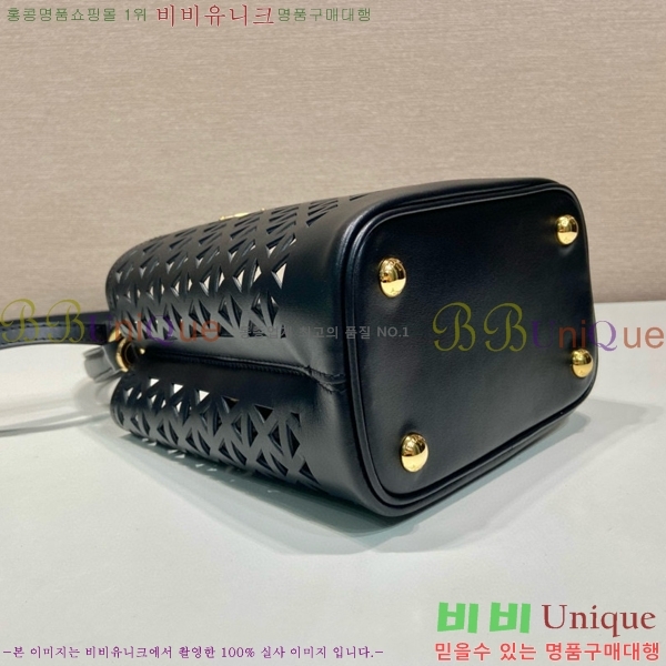 #����� �ƾƿ� ��Ƽ�� �̴� ũ�ν��� 1BA217-202