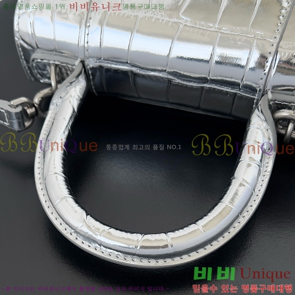 #�߷��þư� �ƿ��۷��� XS ž �ڵ� �� 5928331-109