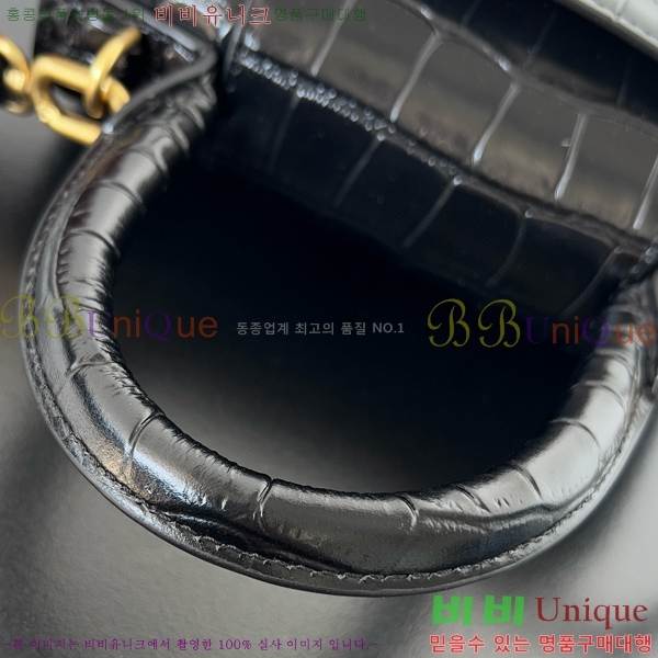 #�߷��þư� �ƿ��۷��� XS ž �ڵ� �� 5928331-102