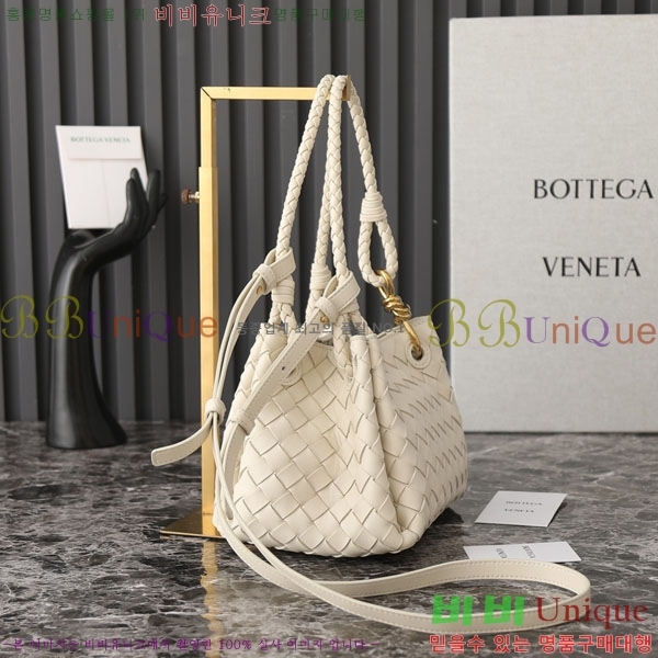 ���װ�����Ÿ �ȵ�Ƹ� �Ķ�Ʈ 796569-2001