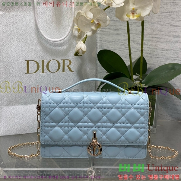 #��� MISS DIOR ž �ڵ� �� M0997-105