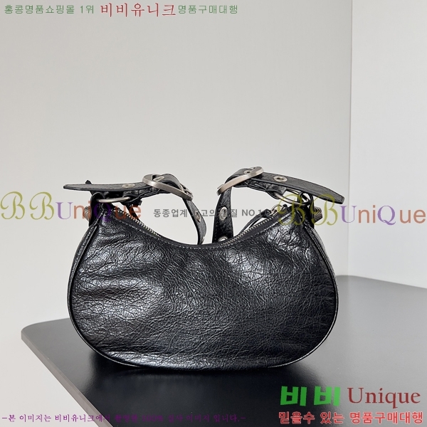 #�߷��þư� LE CAGOLE �� ī�� Xs ����� 6713091-3