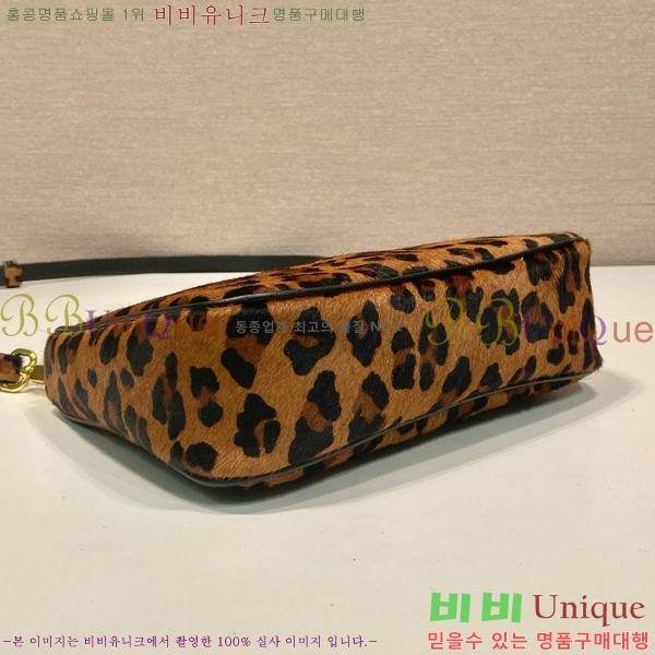 #����� �ﰢ�ΰ� ȣ���� �̴� 1BC204-800