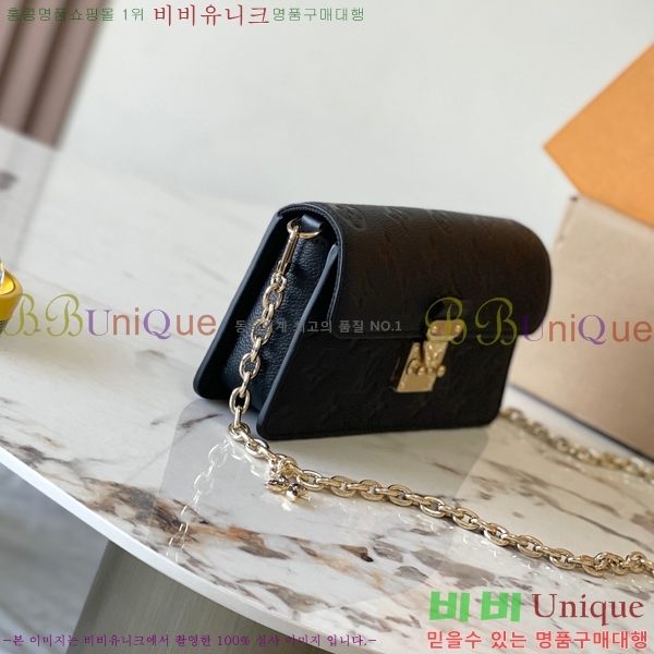 #���̺��� ���� �� ü�� ��Ƽ�� WOC ũ�ν��� M82673-502