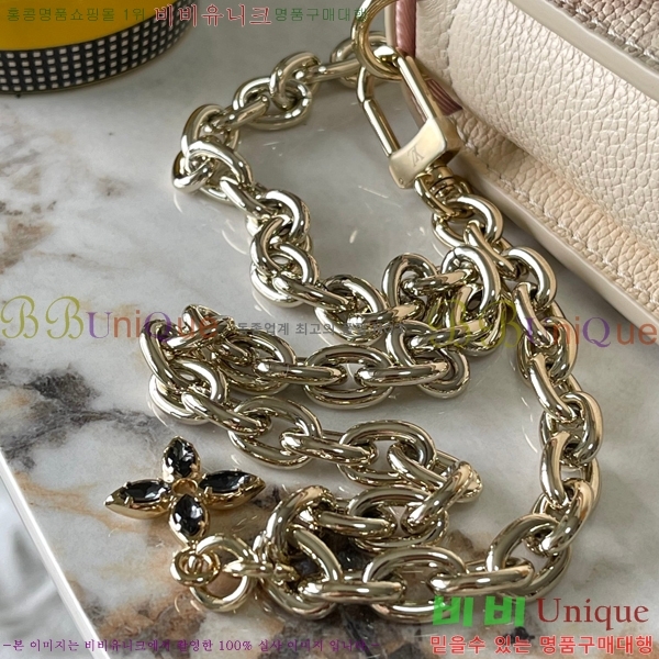 #���̺��� ���� �� ü�� ��Ƽ�� WOC ũ�ν��� M82836-501