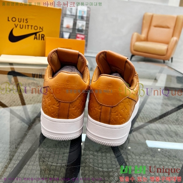 ���� ���̺��� ����Ŀ�� LV2617779-2