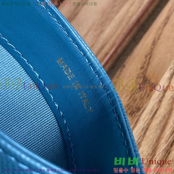 #���� Ŭ���� ī�� Ȧ�� AP0213-111