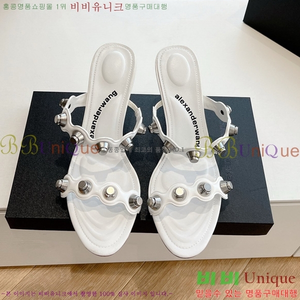 �˷������ ���� AW19752-2 �� 7CM