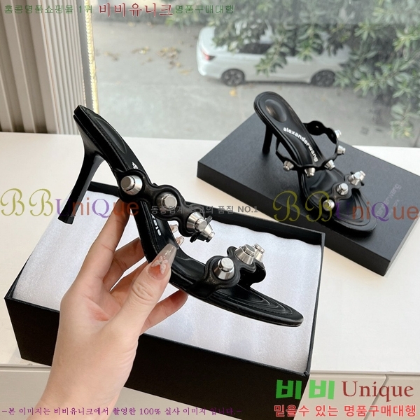 �˷������ ���� AW19752-3 �� 7CM