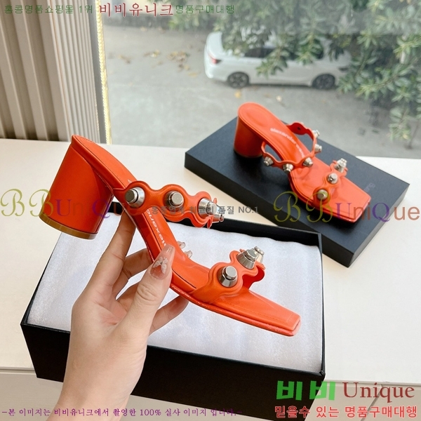 �˷������ ���� AW19752-4 �� 6CM