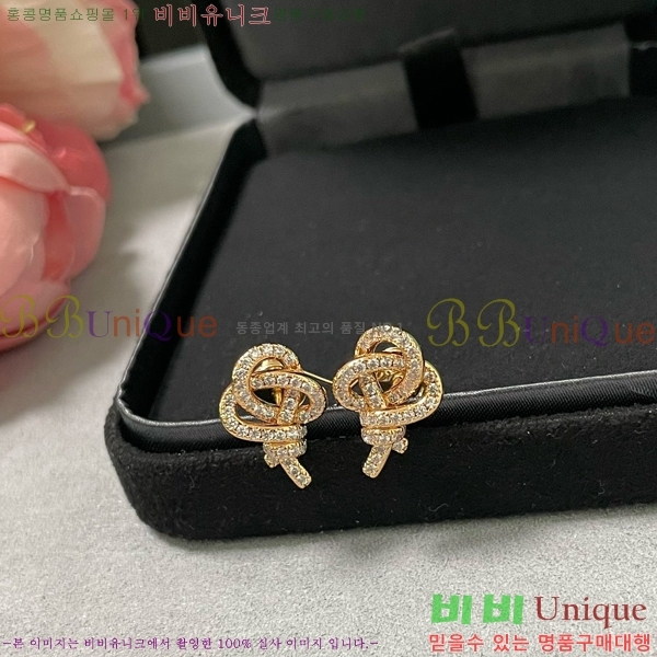 Ƽ�Ĵ� Ŭ���� �Ͱ��� 9T241217-3