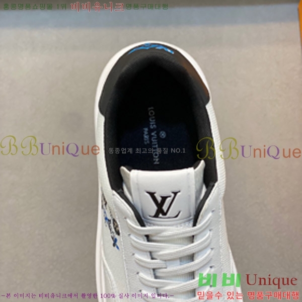 ���� ���̺��� ����Ŀ�� 40LV47521421-4