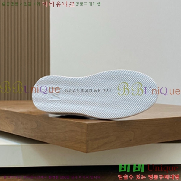 ���� ���̺��� ����Ŀ�� 40LV47521423-5