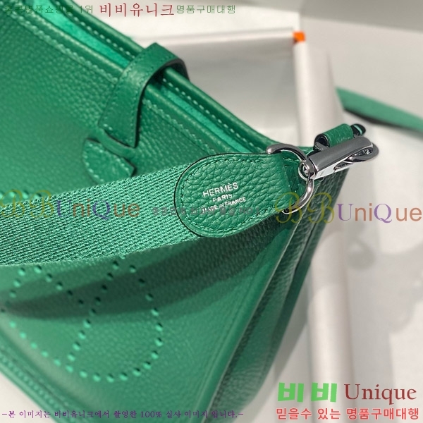 #�����޽� ������ �̴� HEW85838-633