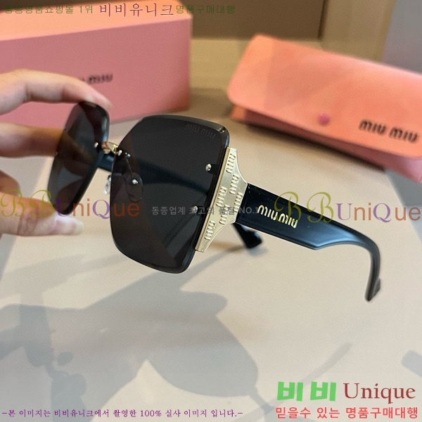 �̿�̿� ���۶� M2456572-2