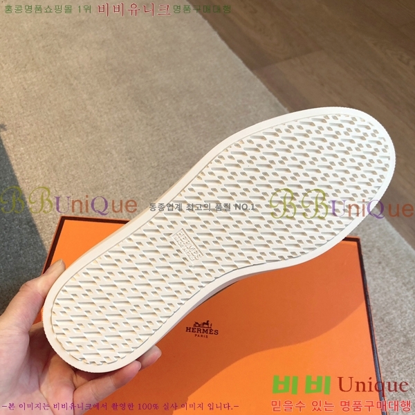 �����޽� Julian ������ �������� 38H253157-2