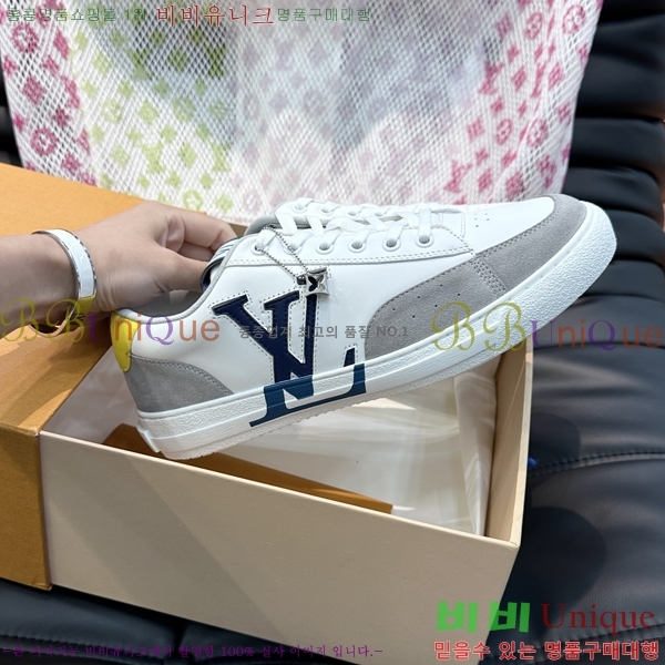 ���� ���̺��� ����Ŀ�� L716240-7