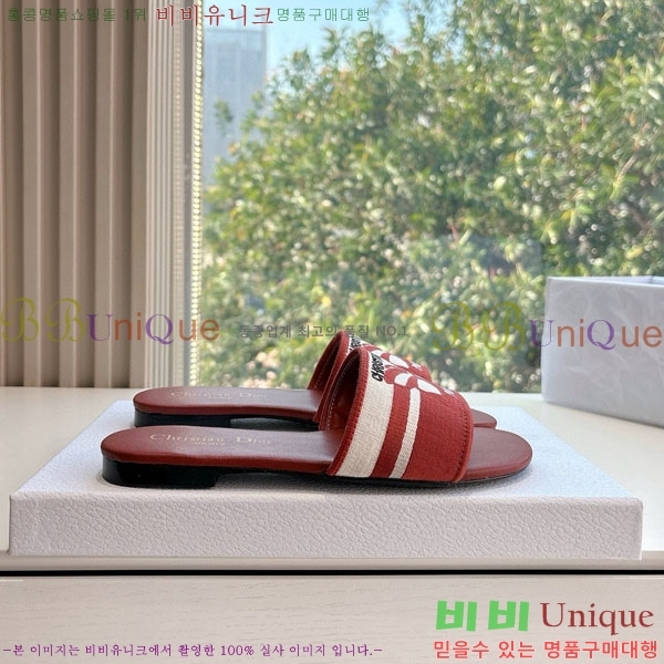 ��� ���� ������ D8907736-1