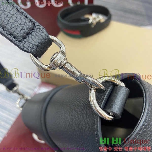 #���� �̴� ũ�ν��� ‎821623-660