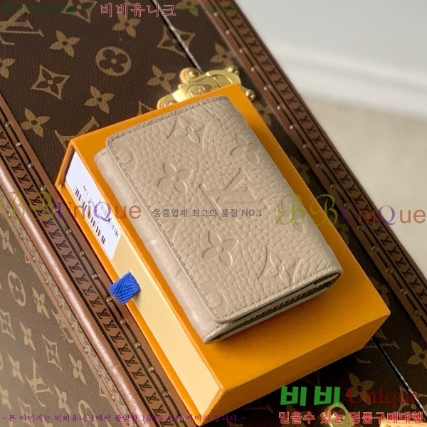 #���̺��� �������� ����Ͻ� ī�� Ȧ�� M13891-102