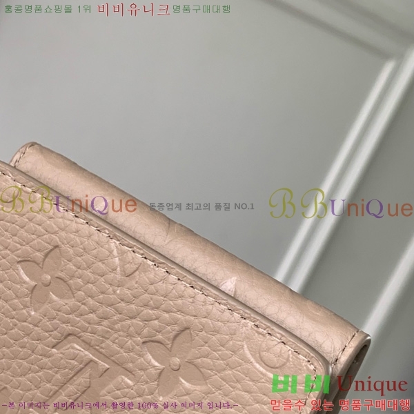 #���̺��� �������� ����Ͻ� ī�� Ȧ�� M13891-102