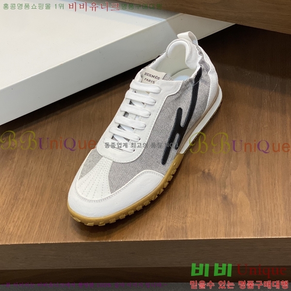 ���� �����޽� ����Ŀ�� HR599103-5