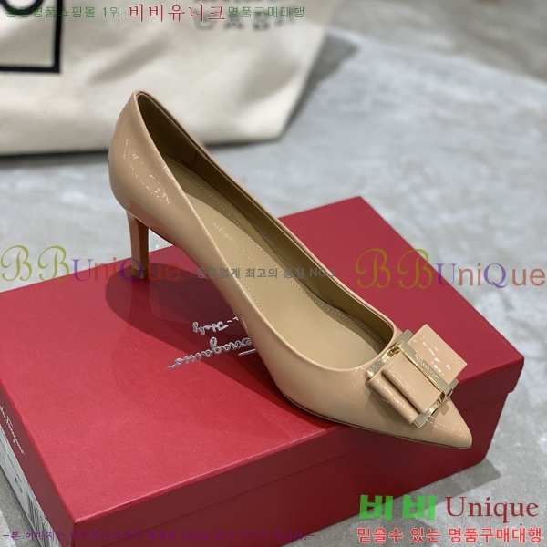��󰡸� ������ F7010575-1 �� 7CM