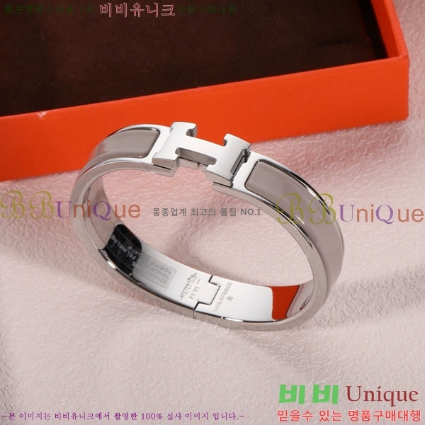 �����޽� ���� HE212203-1