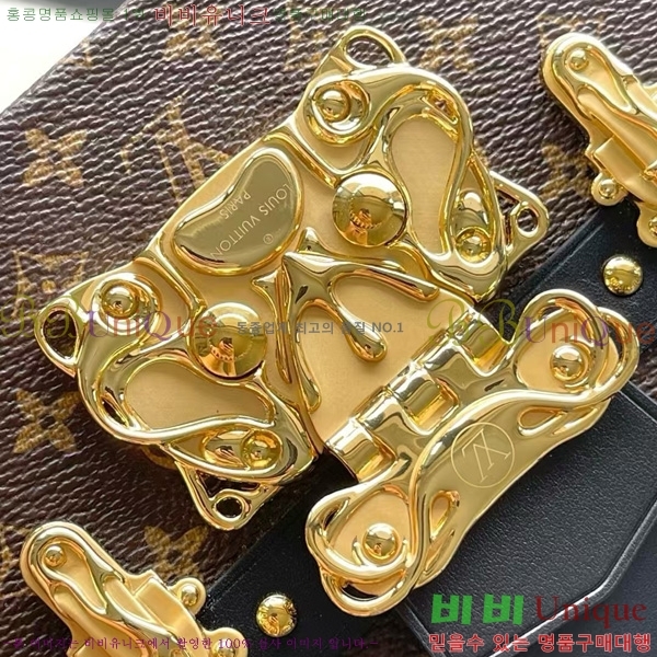 #���� ���� �ڶ�� �� M13738-1001