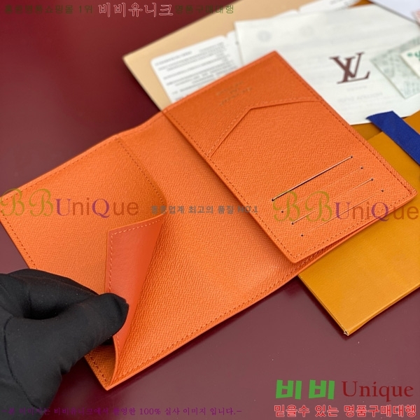 #̺ нƮ Ŀ M14877-103