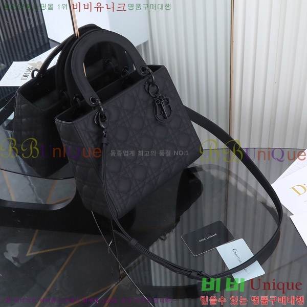 #��� ���̵�� �̵� M50660-3