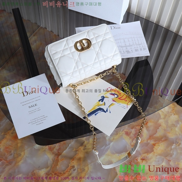 #��� ���� ī�ι� D923600-3