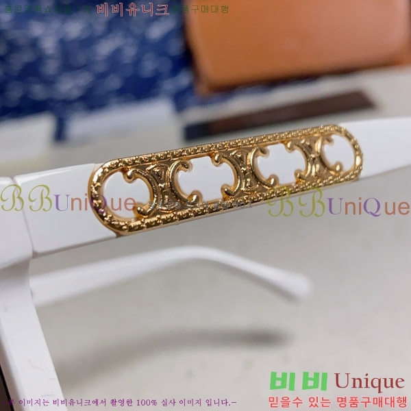 ������ ���۶� CE4859027368-1