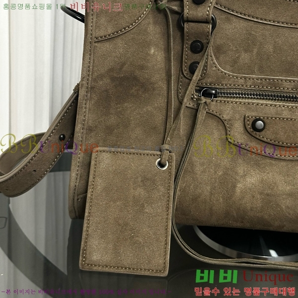 #�߷��þư� �� ��Ƽ �� ���� 8114422-102