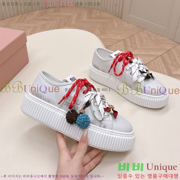 ���� �̿�̿� ��� ����Ŀ�� MU690588-5